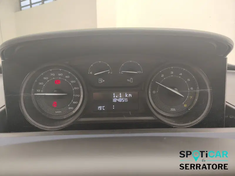 Lancia Ypsilon usata a Como (10)