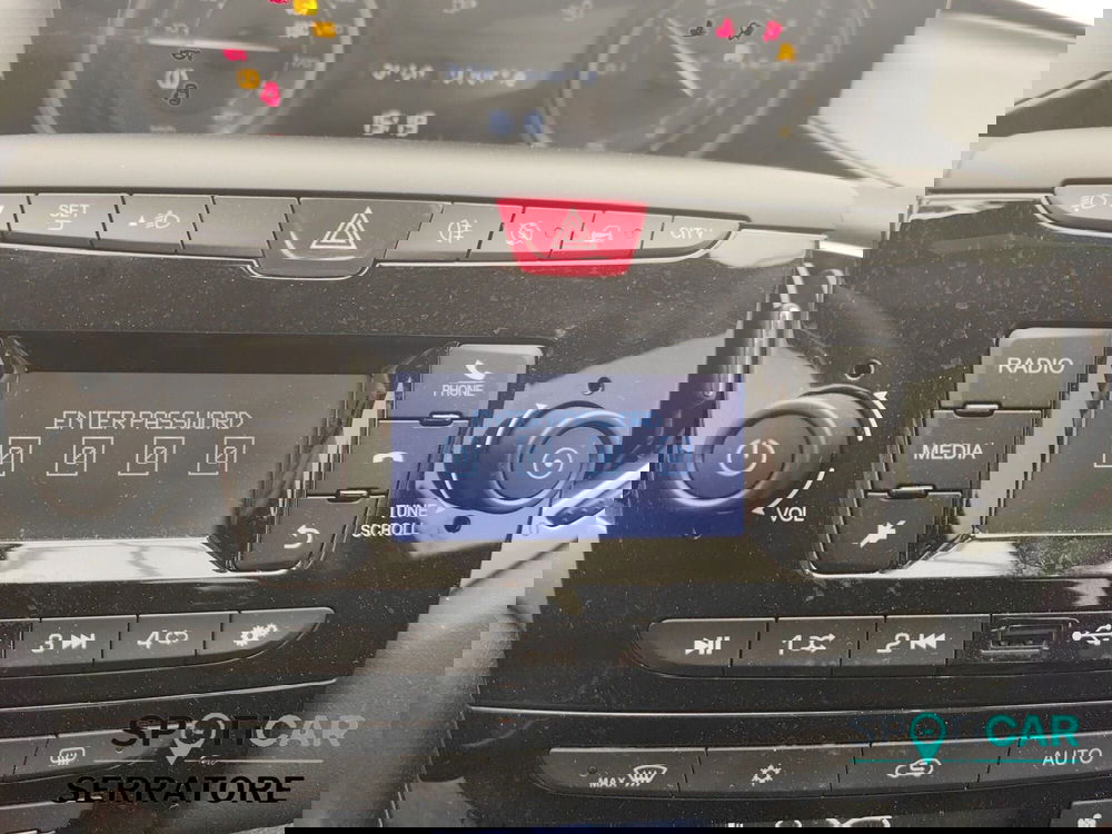 Lancia Ypsilon usata a Como (11)