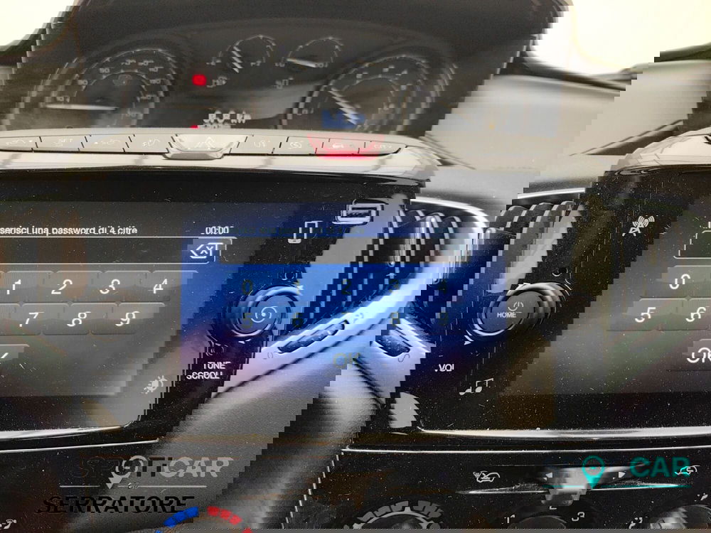 Lancia Ypsilon usata a Como (10)