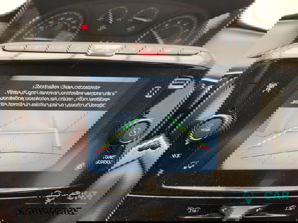 Lancia Ypsilon usata a Como (11)