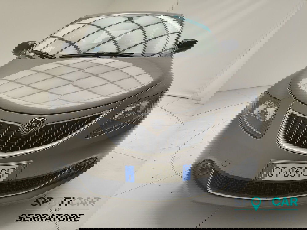 Lancia Ypsilon usata a Como (2)