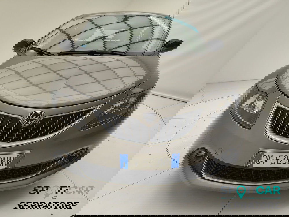 Lancia Ypsilon usata a Como (2)