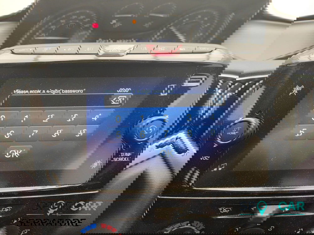 Lancia Ypsilon usata a Como (10)