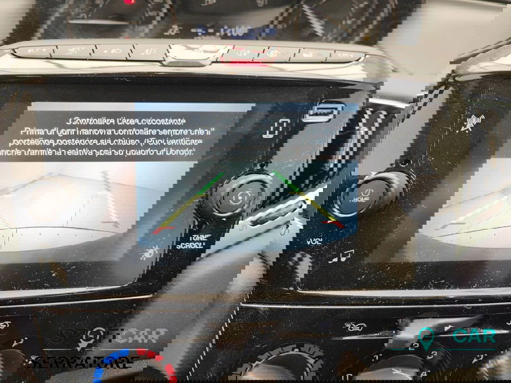 Lancia Ypsilon usata a Como (11)