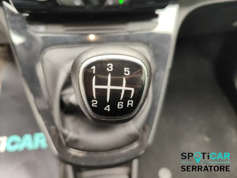 Lancia Ypsilon usata a Como (12)