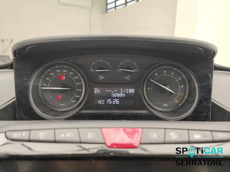 Lancia Ypsilon usata a Como (9)