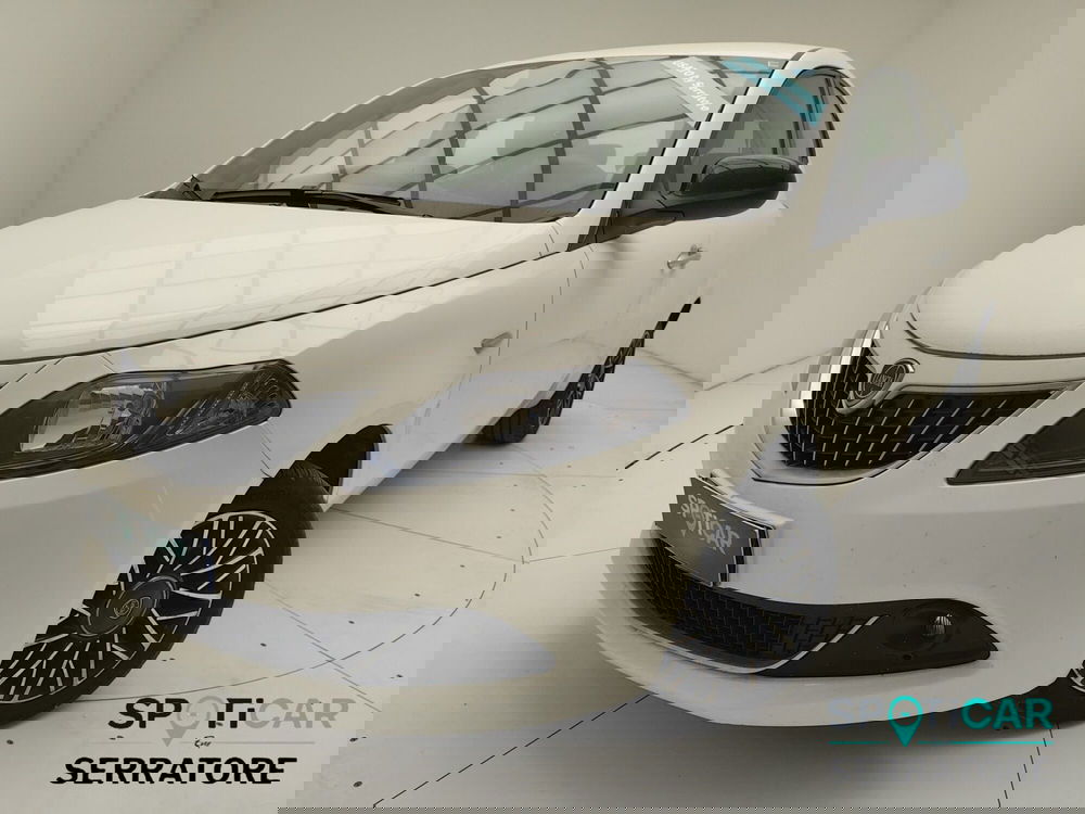 Lancia Ypsilon usata a Como