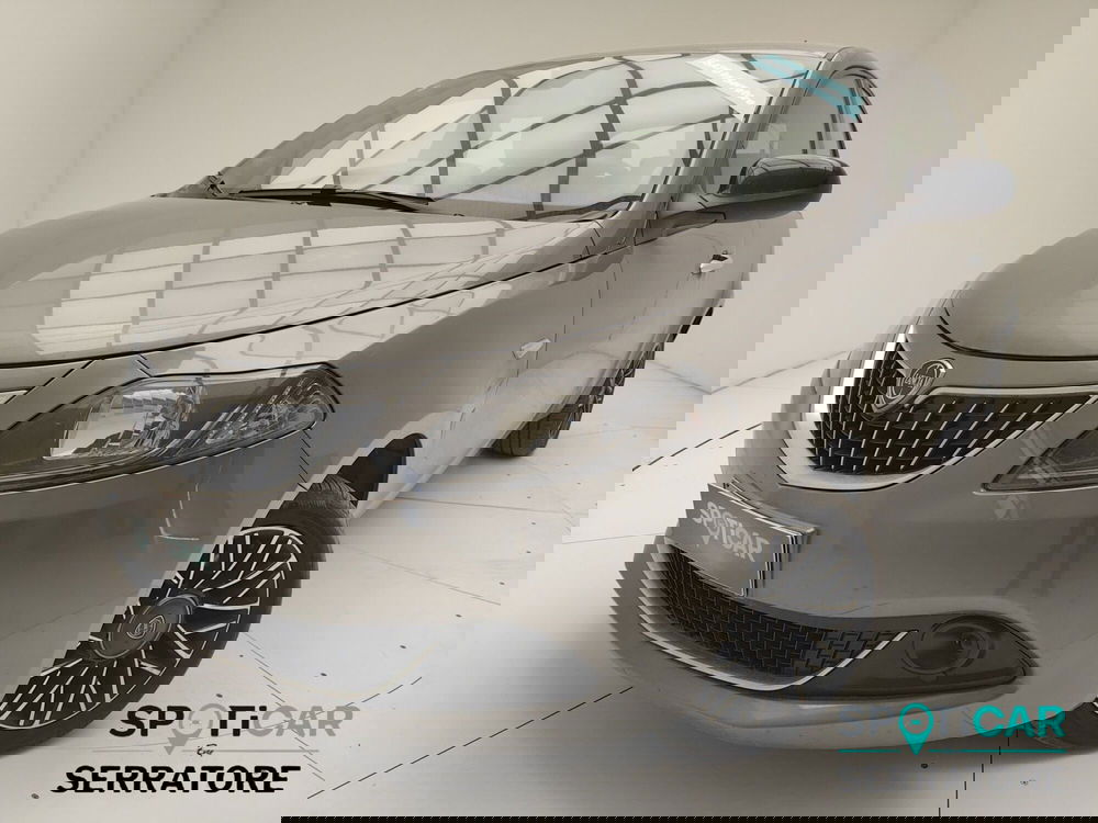 Lancia Ypsilon usata a Como