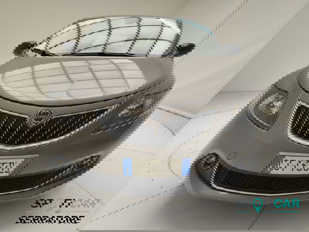 Lancia Ypsilon usata a Como (2)