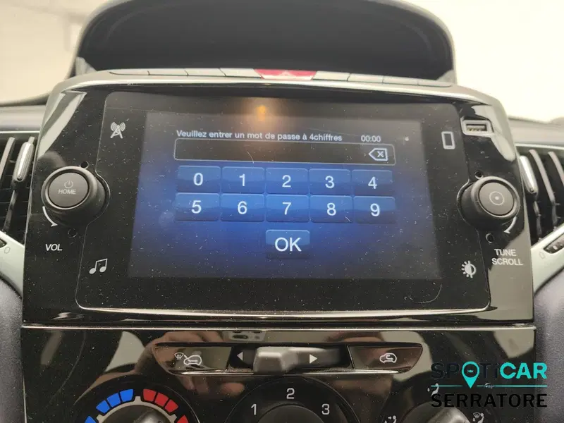 Lancia Ypsilon usata a Como (10)