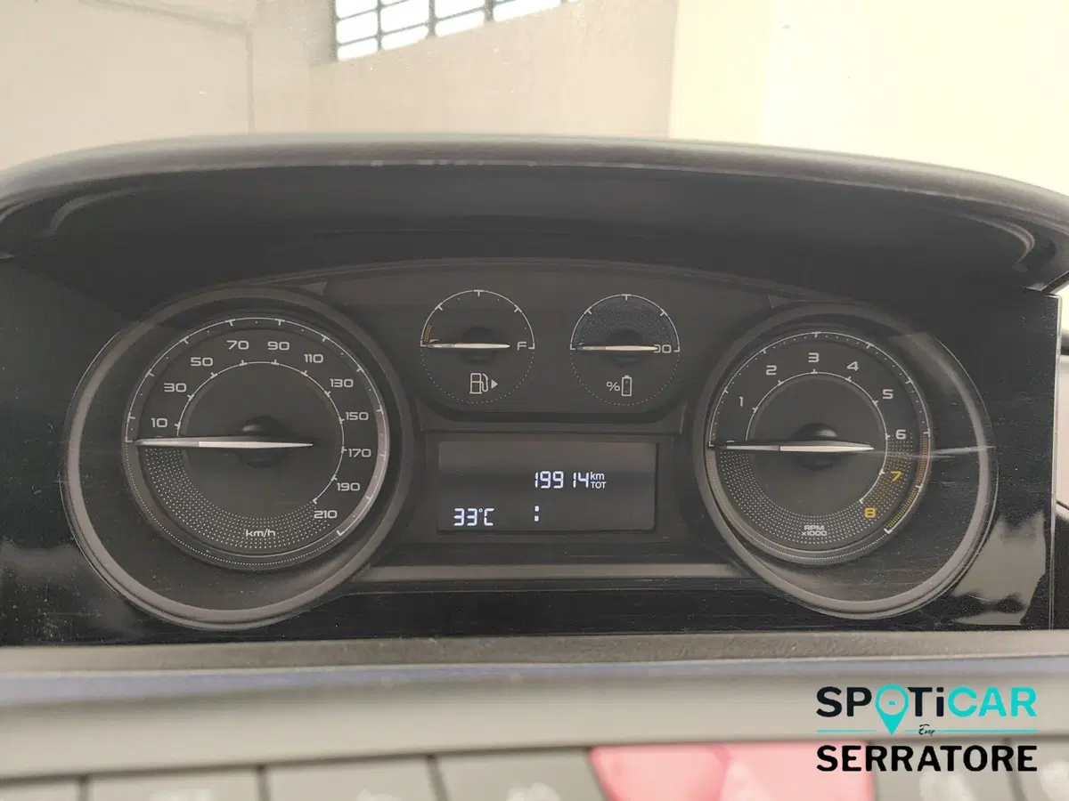 Lancia Ypsilon usata a Como (9)