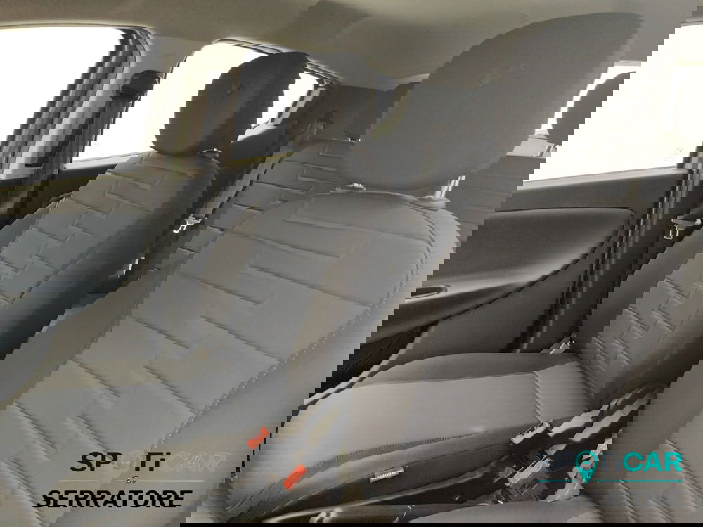 Lancia Ypsilon usata a Como (13)