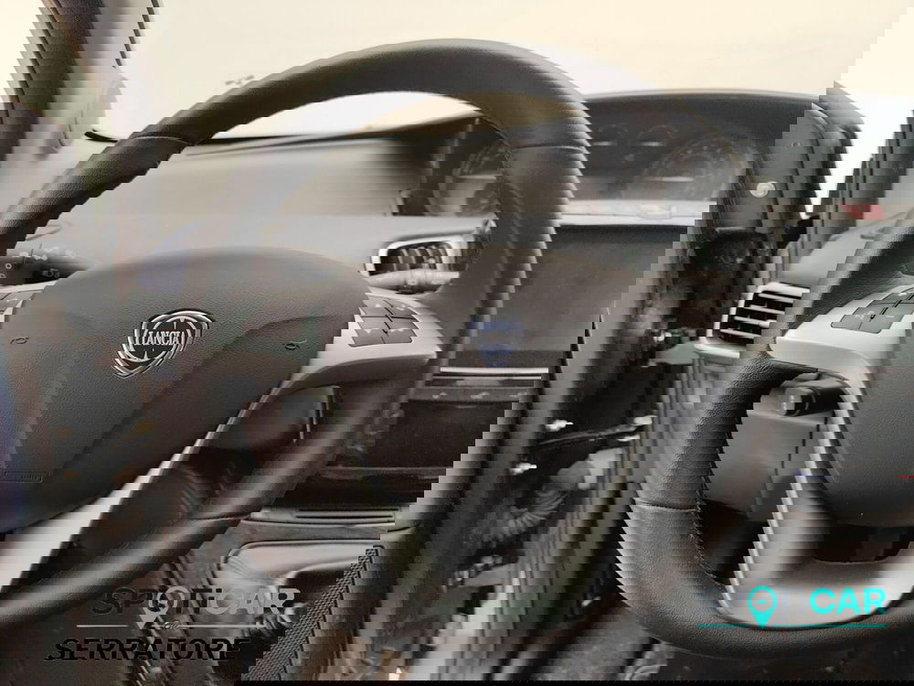 Lancia Ypsilon usata a Como (8)