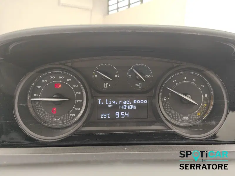 Lancia Ypsilon usata a Como (9)