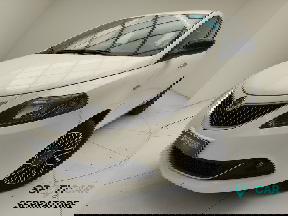 Lancia Ypsilon usata a Como