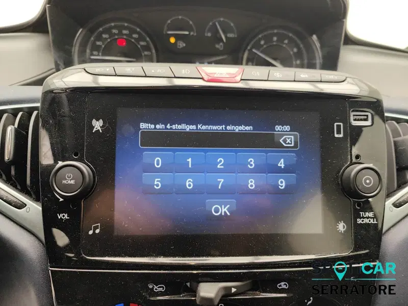 Lancia Ypsilon usata a Como (10)