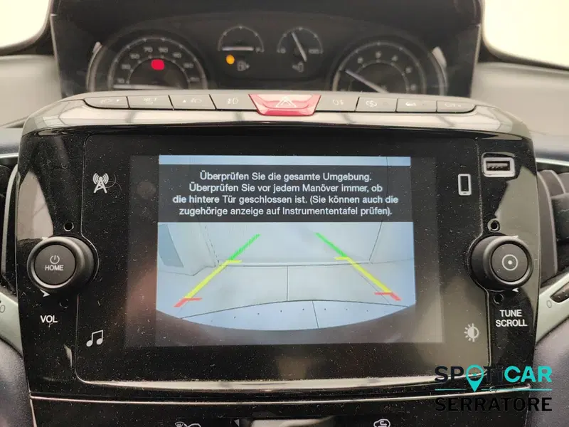 Lancia Ypsilon usata a Como (11)