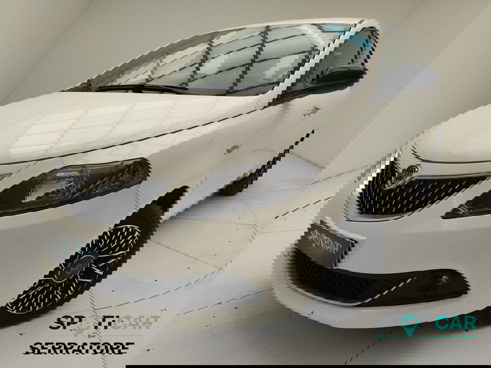 Lancia Ypsilon usata a Como