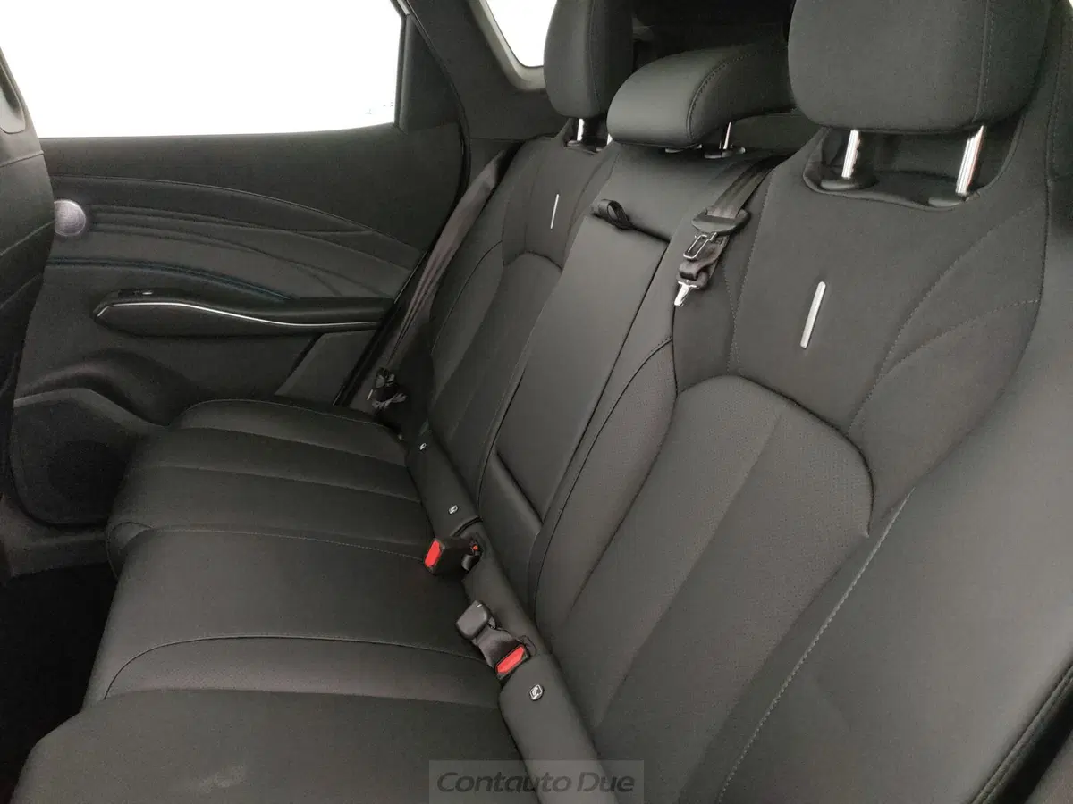 Omoda Omoda 7 SHS-P nuova a Caserta (15)