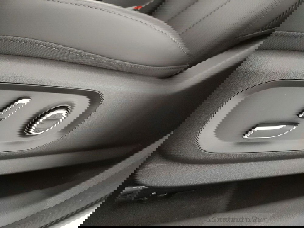 Omoda Omoda 7 SHS-P nuova a Caserta (19)