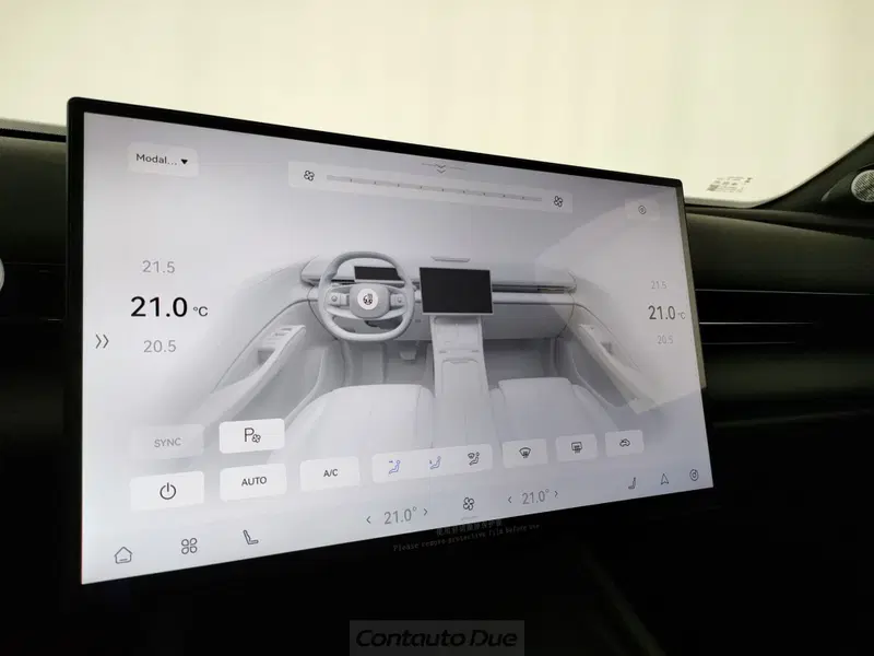 Omoda Omoda 7 SHS-P nuova a Caserta (8)