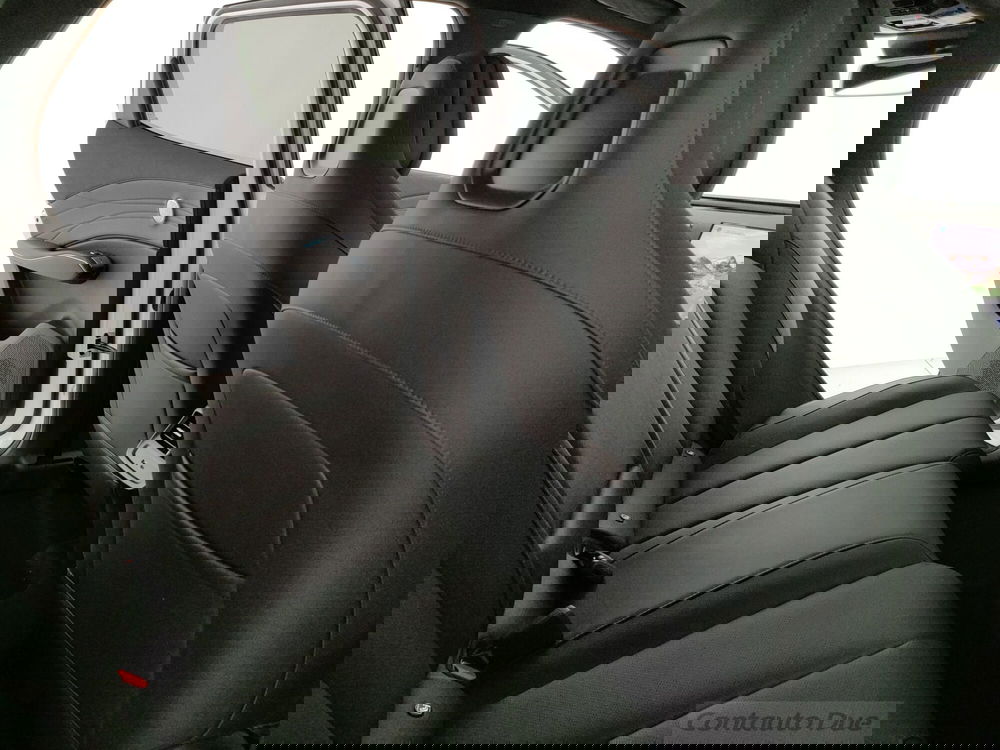 Omoda Omoda 7 SHS-P nuova a Caserta (9)