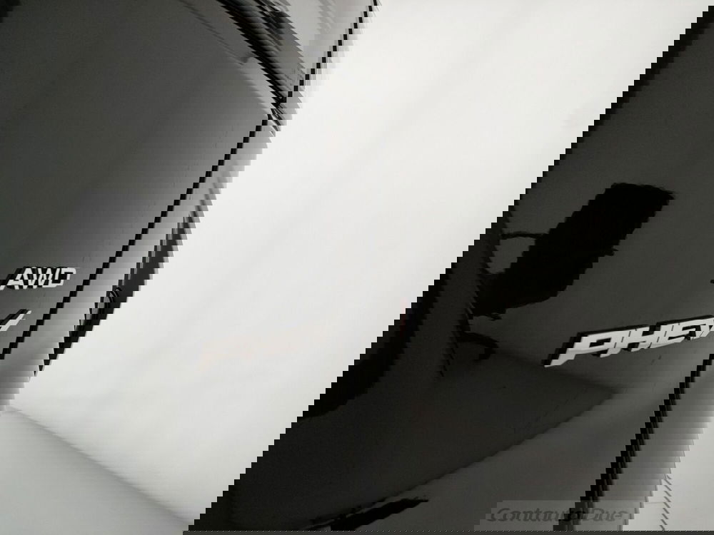 Omoda Omoda 9 SHS-P nuova a Caserta (12)