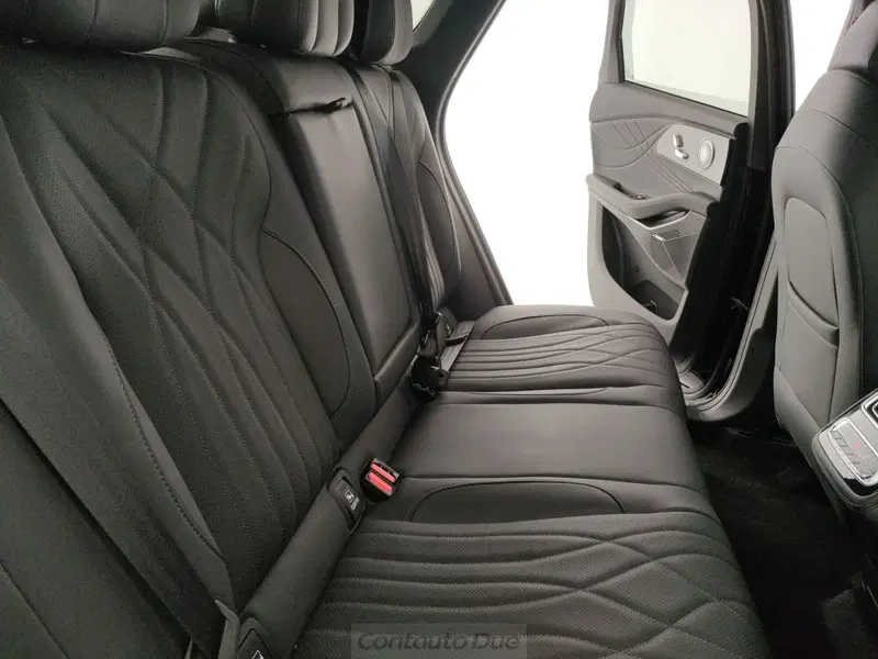 Omoda Omoda 9 SHS-P nuova a Caserta (15)