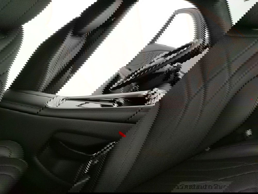 Omoda Omoda 9 SHS-P nuova a Caserta (18)