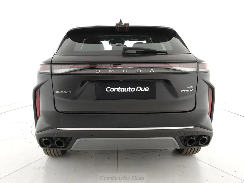 Omoda Omoda 9 SHS-P nuova a Caserta (6)