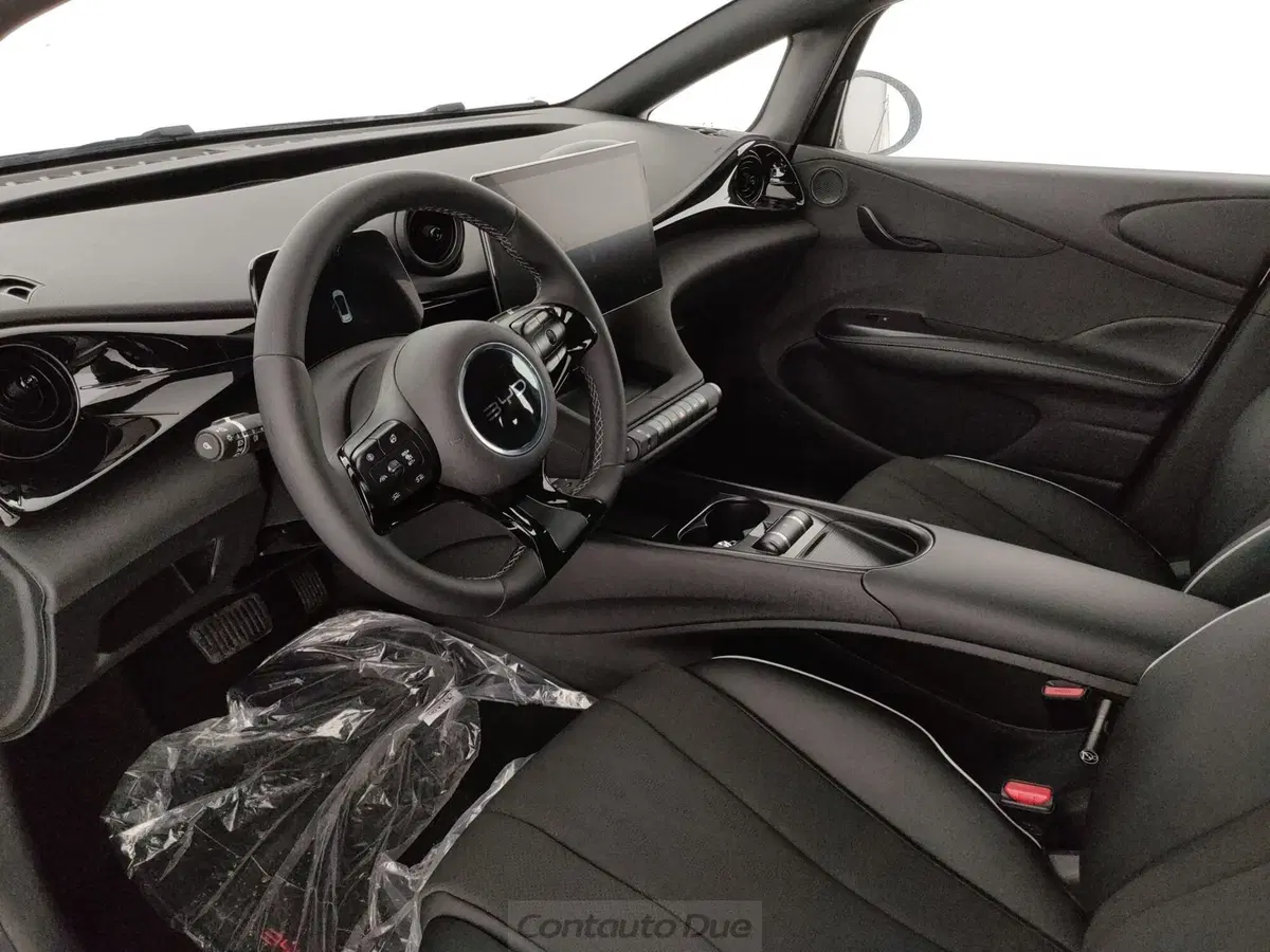 Byd Dolphin nuova a Caserta (18)