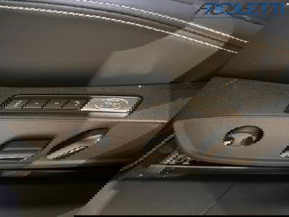 Ford Capri usata a Brescia (12)