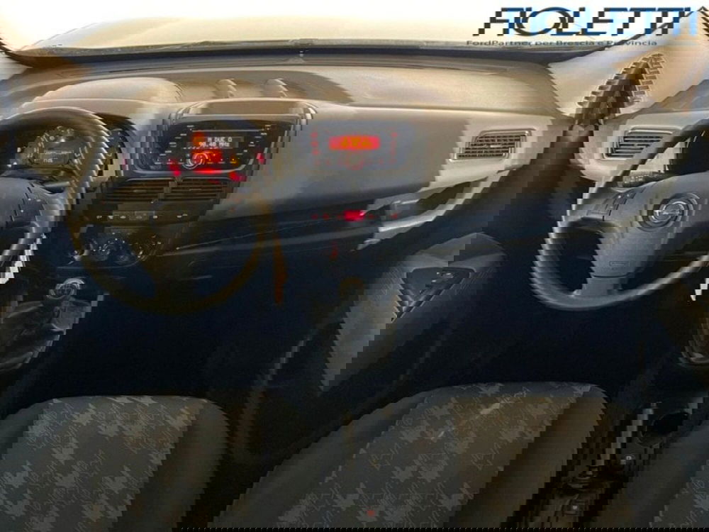 Opel Combo Tour usata a Brescia (6)