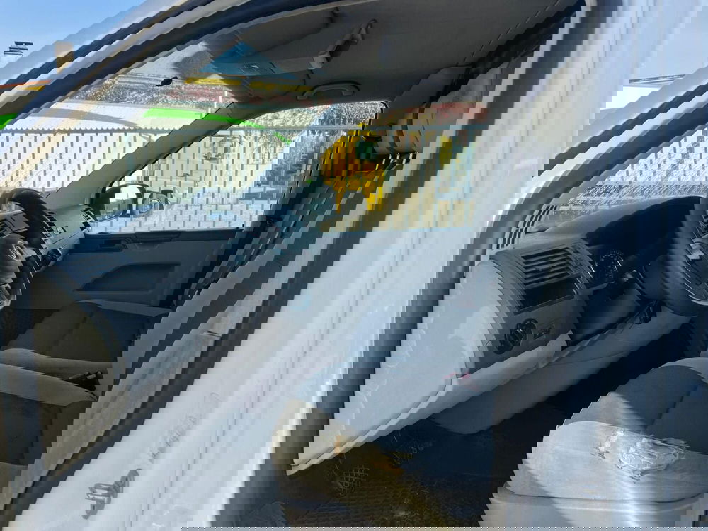 Volkswagen Veicoli Commerciali Transporter Furgone usata a Milano (14)