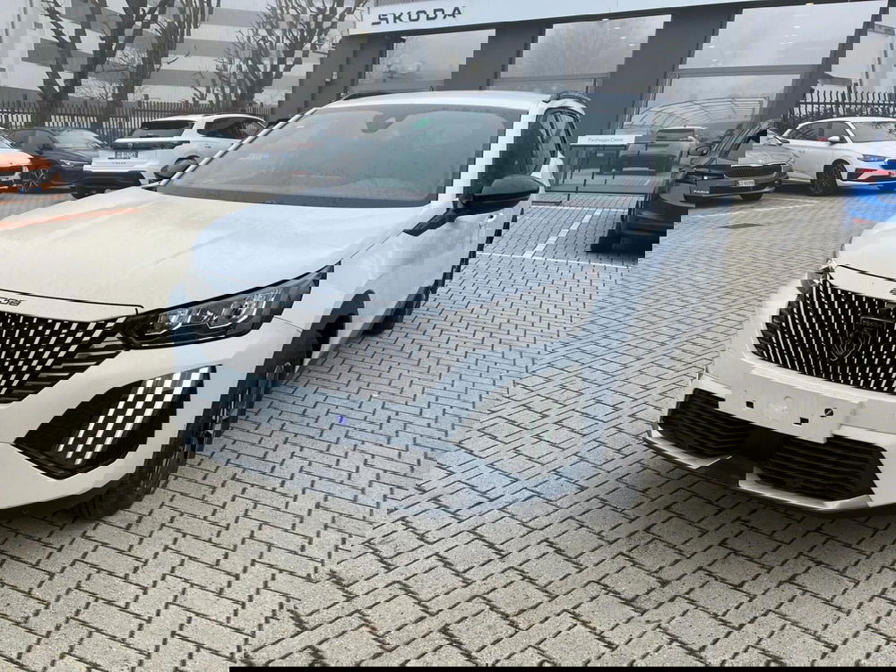 Peugeot 2008 nuova a Milano