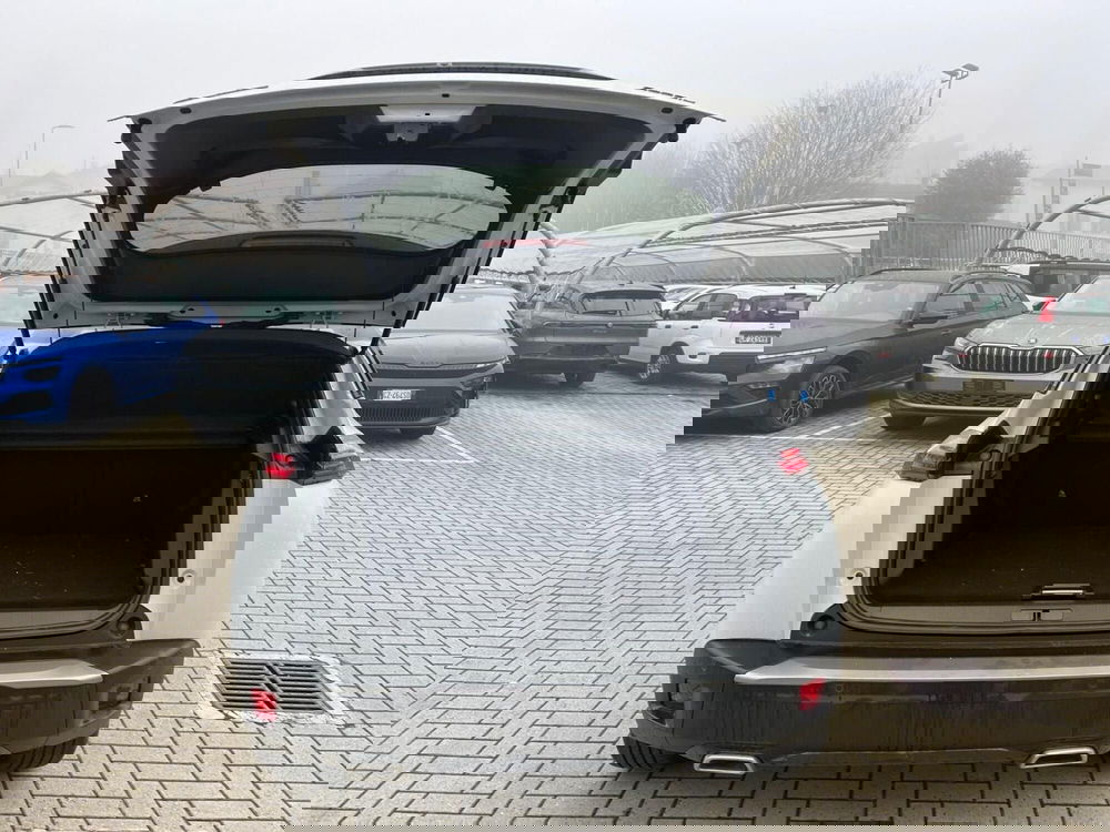 Peugeot 2008 nuova a Milano (11)