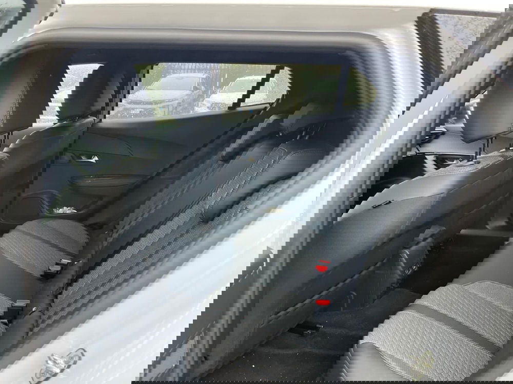 Peugeot 2008 nuova a Milano (16)