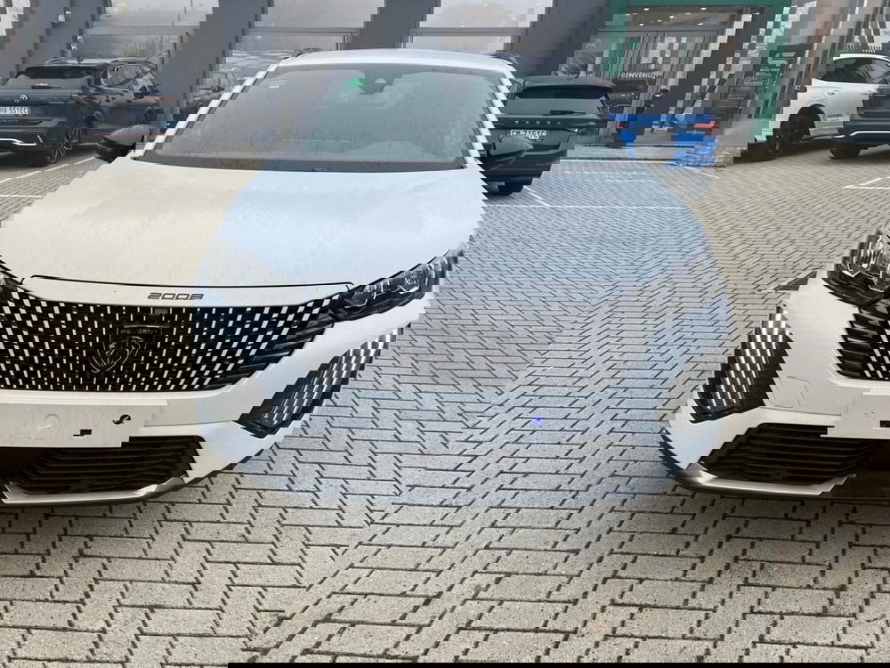 Peugeot 2008 nuova a Milano (2)