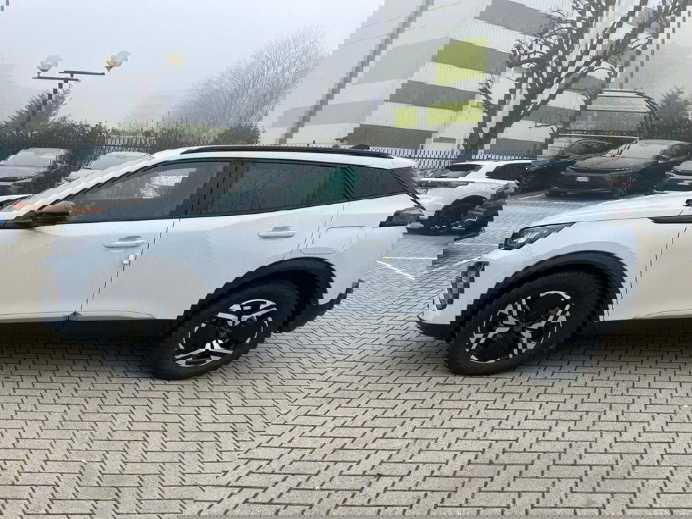 Peugeot 2008 nuova a Milano (6)