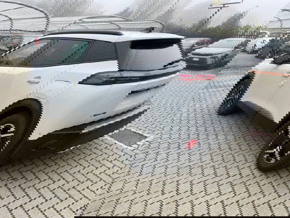 Peugeot 2008 nuova a Milano (9)