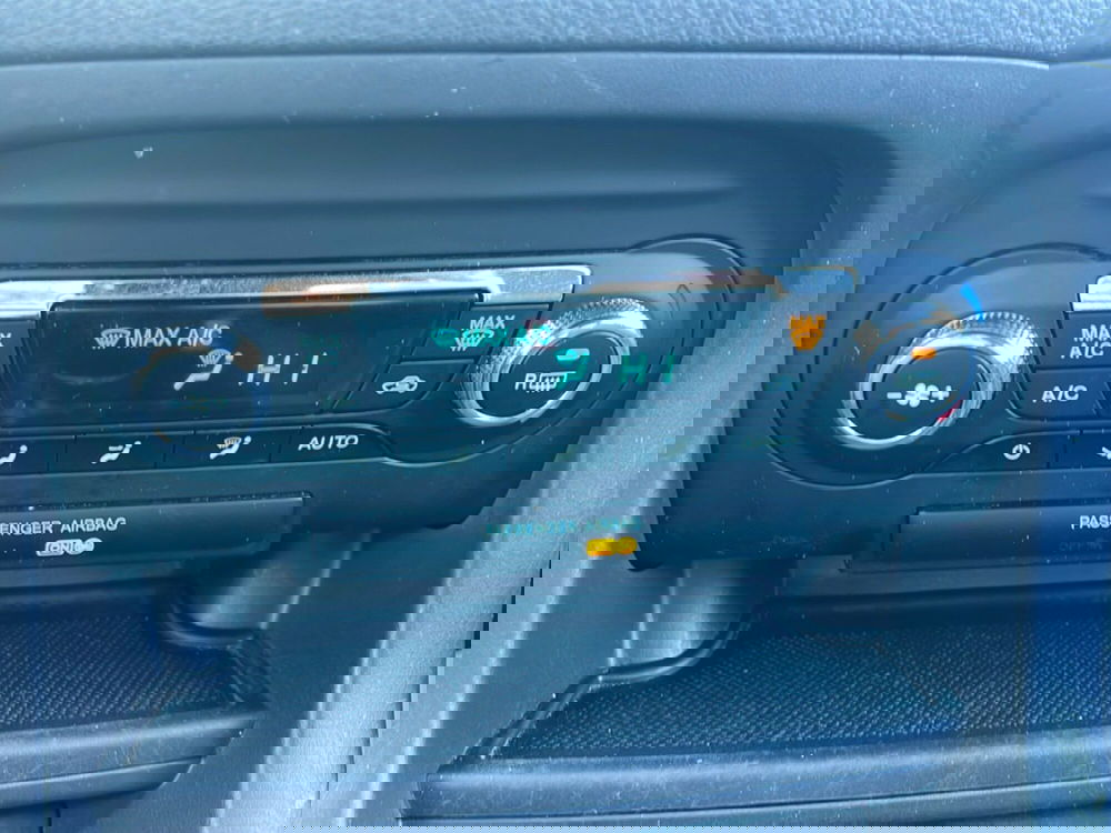 Ford Fiesta usata a Catania (13)