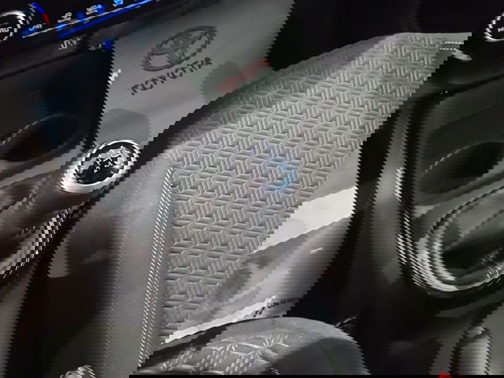 Toyota Aygo X usata a Catania (16)