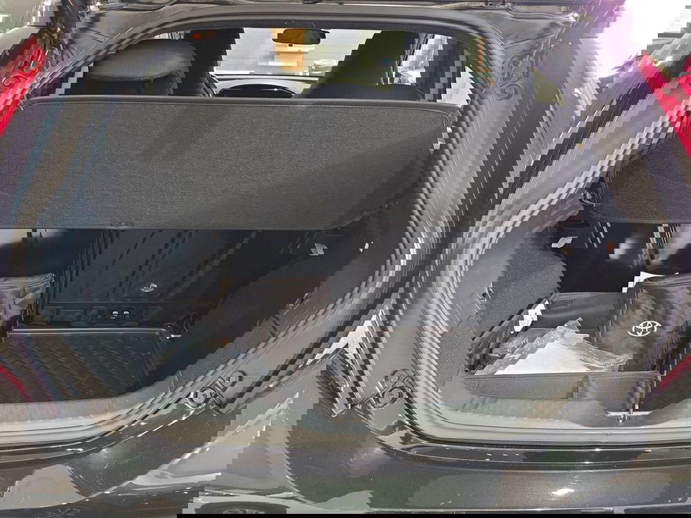 Toyota Aygo X usata a Catania (7)