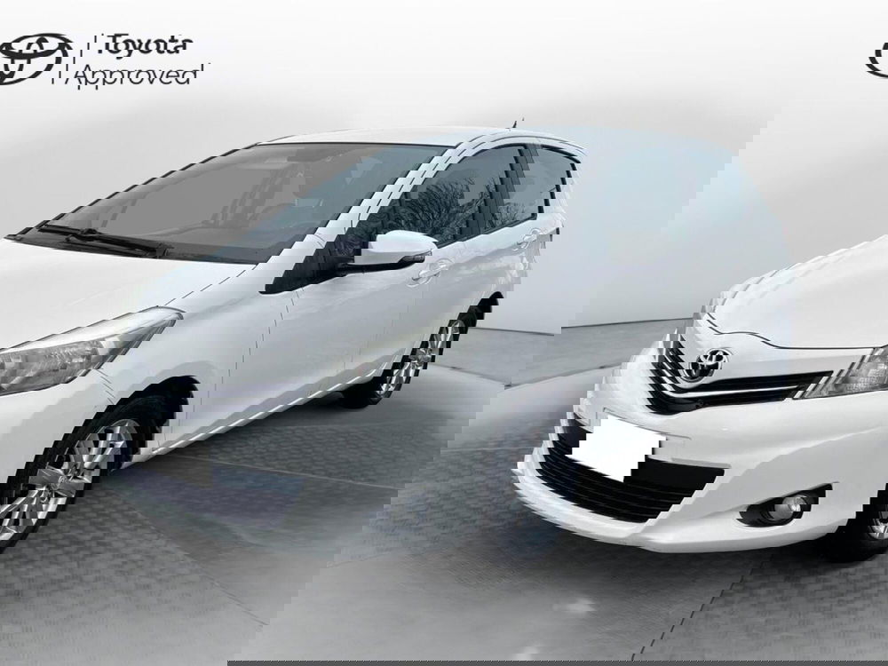 Toyota Yaris usata a Latina