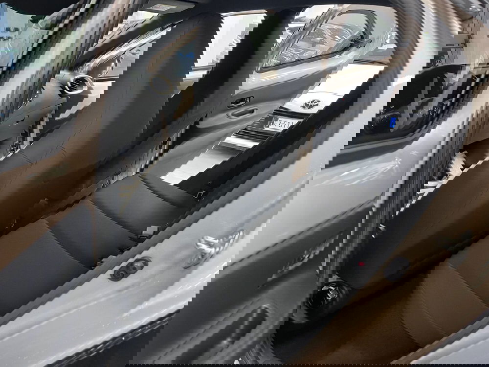 Toyota Aygo X usata a Prato (9)