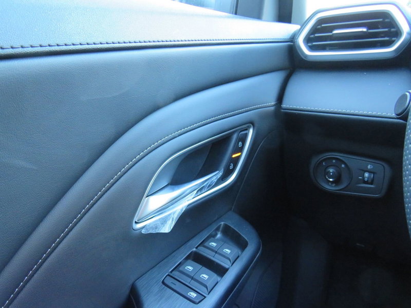 Mg ZS nuova a Monza e Brianza (2)