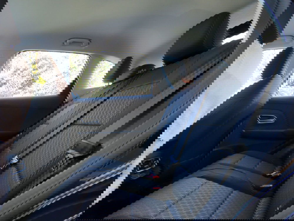 Mg ZS nuova a Monza e Brianza (19)