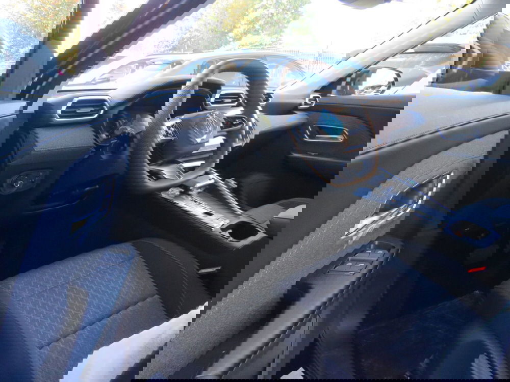 Mg ZS nuova a Monza e Brianza (2)