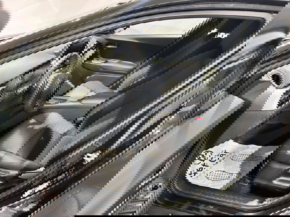 Toyota Toyota C-HR usata a Milano (12)