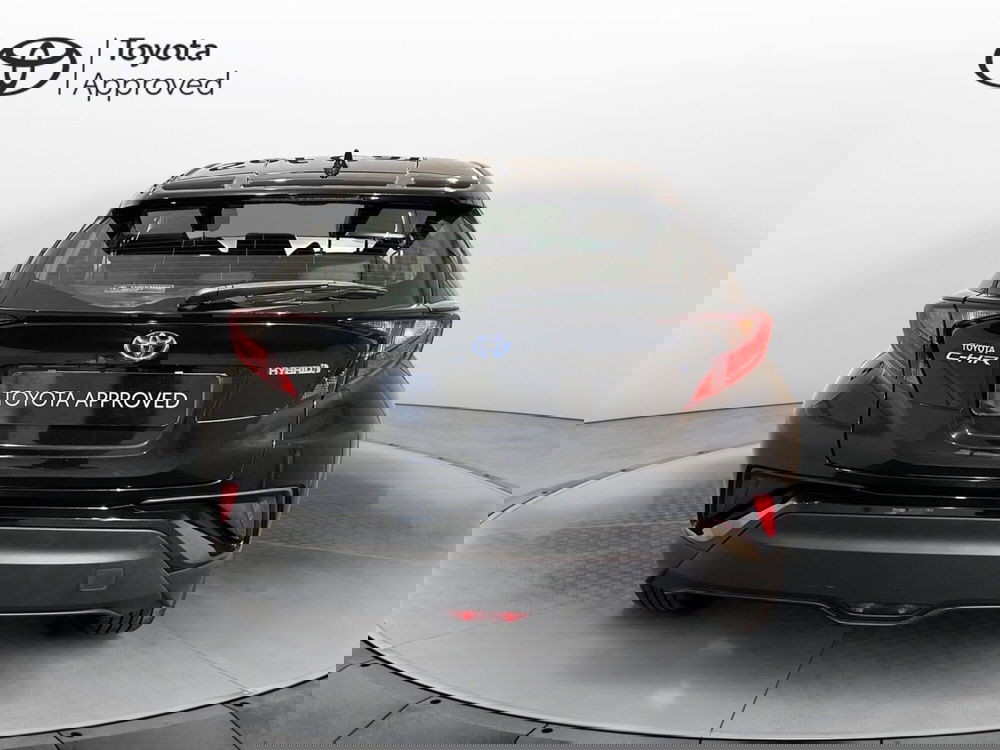 Toyota Toyota C-HR usata a Milano (4)